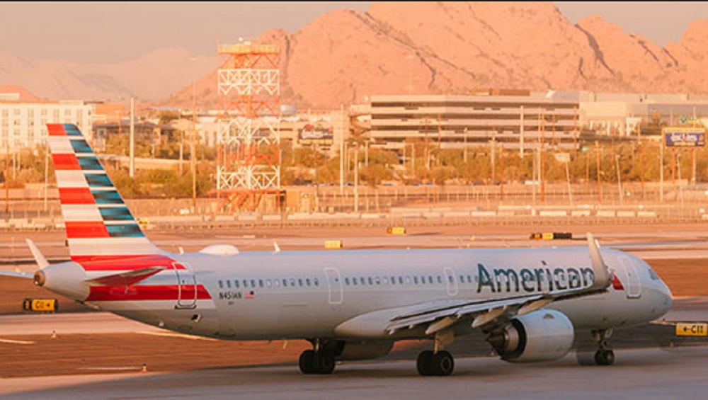 Kecelakaan Maut! Pesawat American Airlines Terbelah Dua