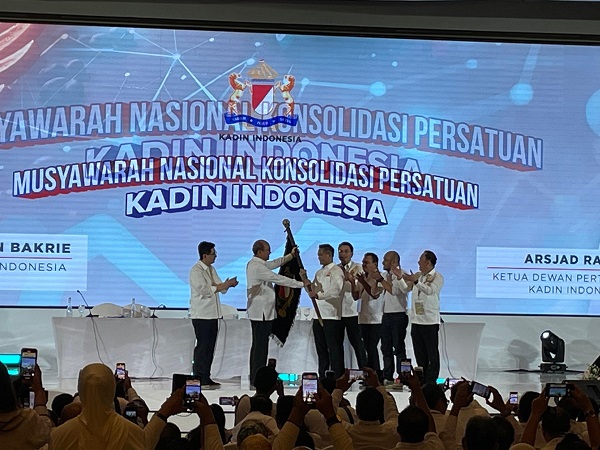 Anindya Bakrie Pimpin Kadin Indonesia